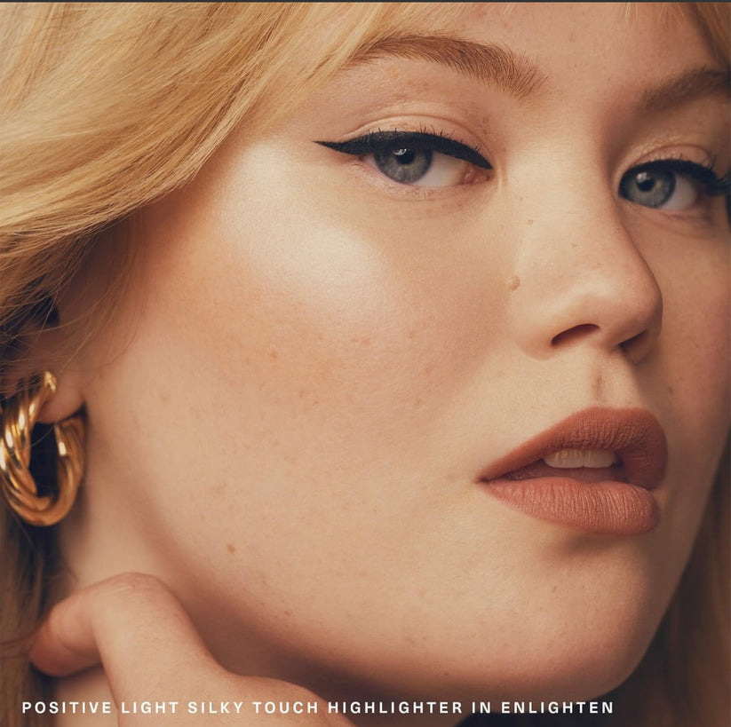 Positive Light Silky Touch Highlighter - Rare Beauty