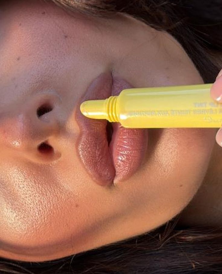 Rhode Peptide Lip Tint : Lemontini