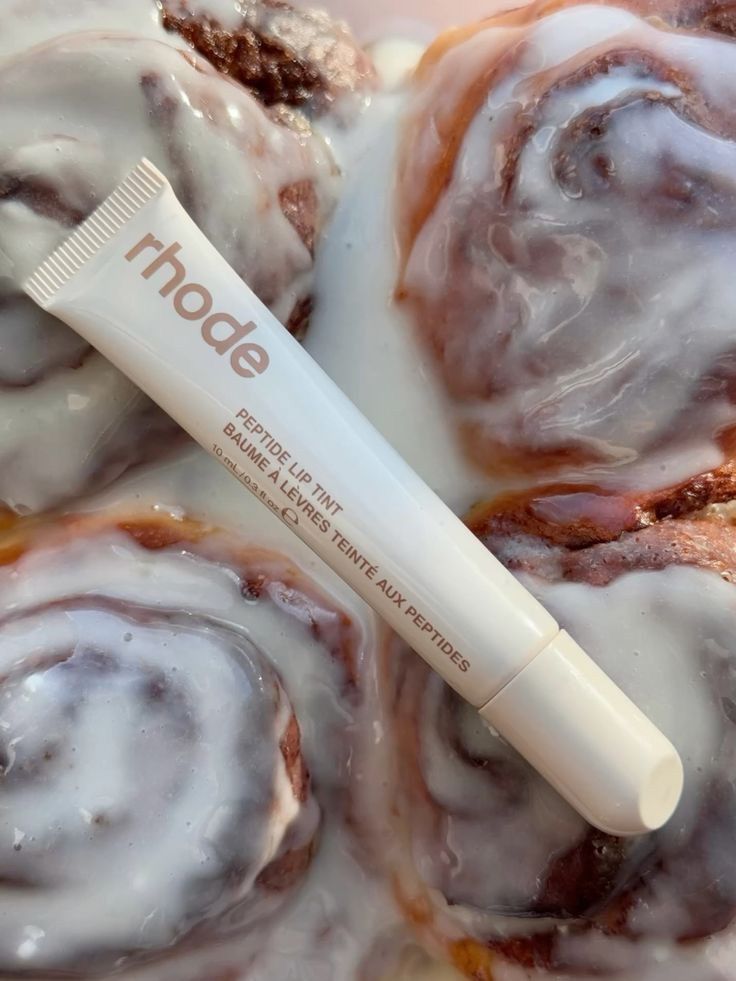 Rhode Peptide Lip Treatment
