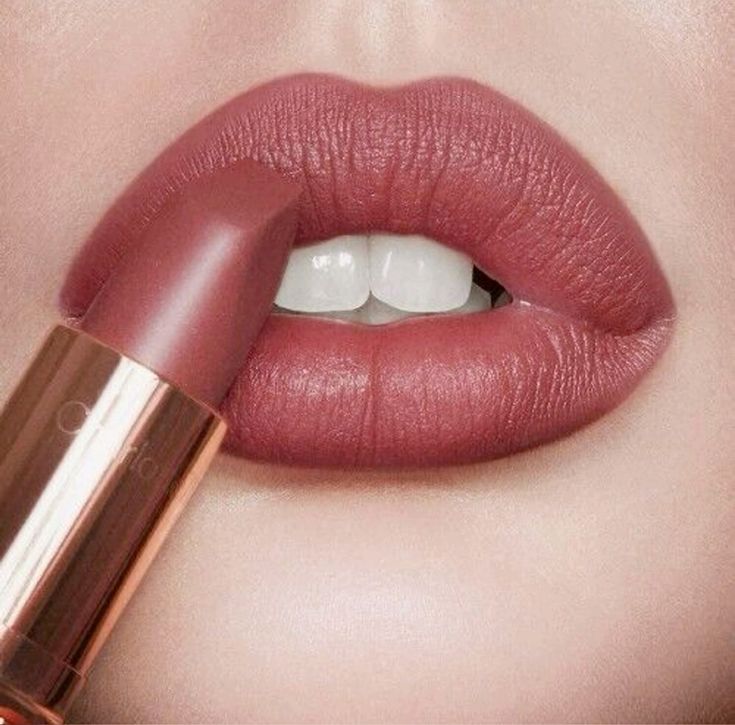 Charlotte Tilbury Matte Revolution