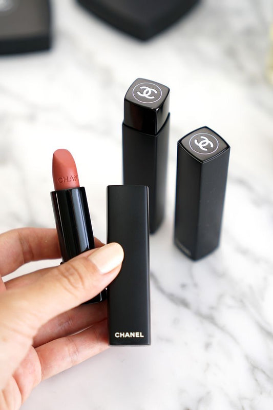 Rouge Allure Velvet Extreme • 3.5g
