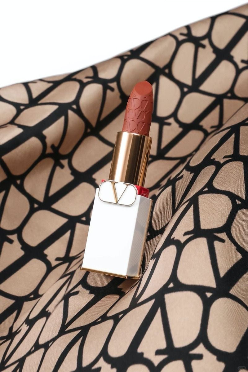 Rosso Valentino Party Edition