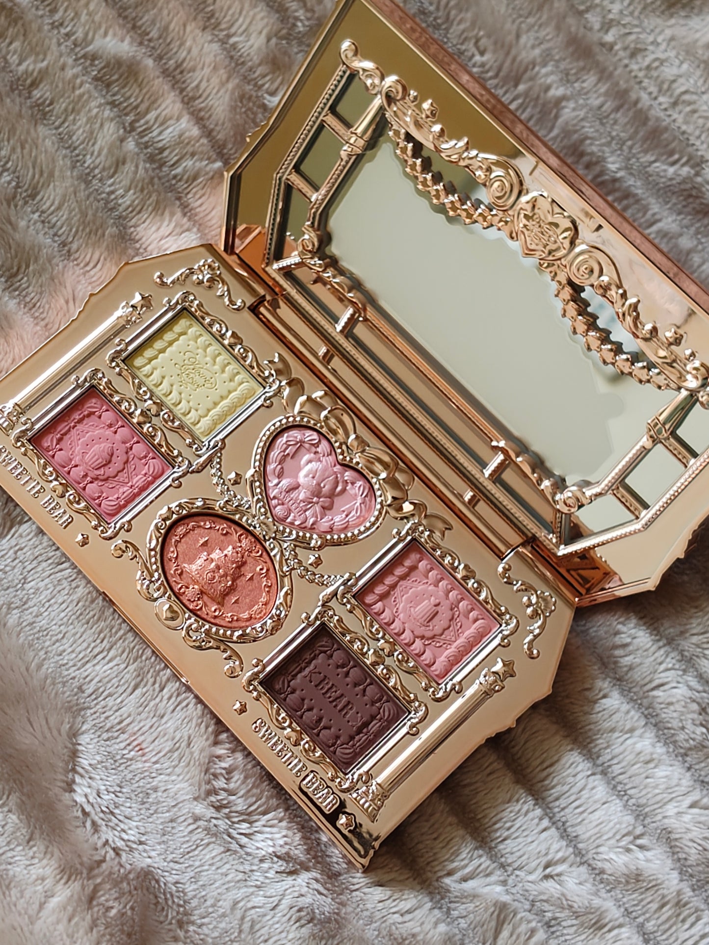 Flower Knows • Strawberry Milk