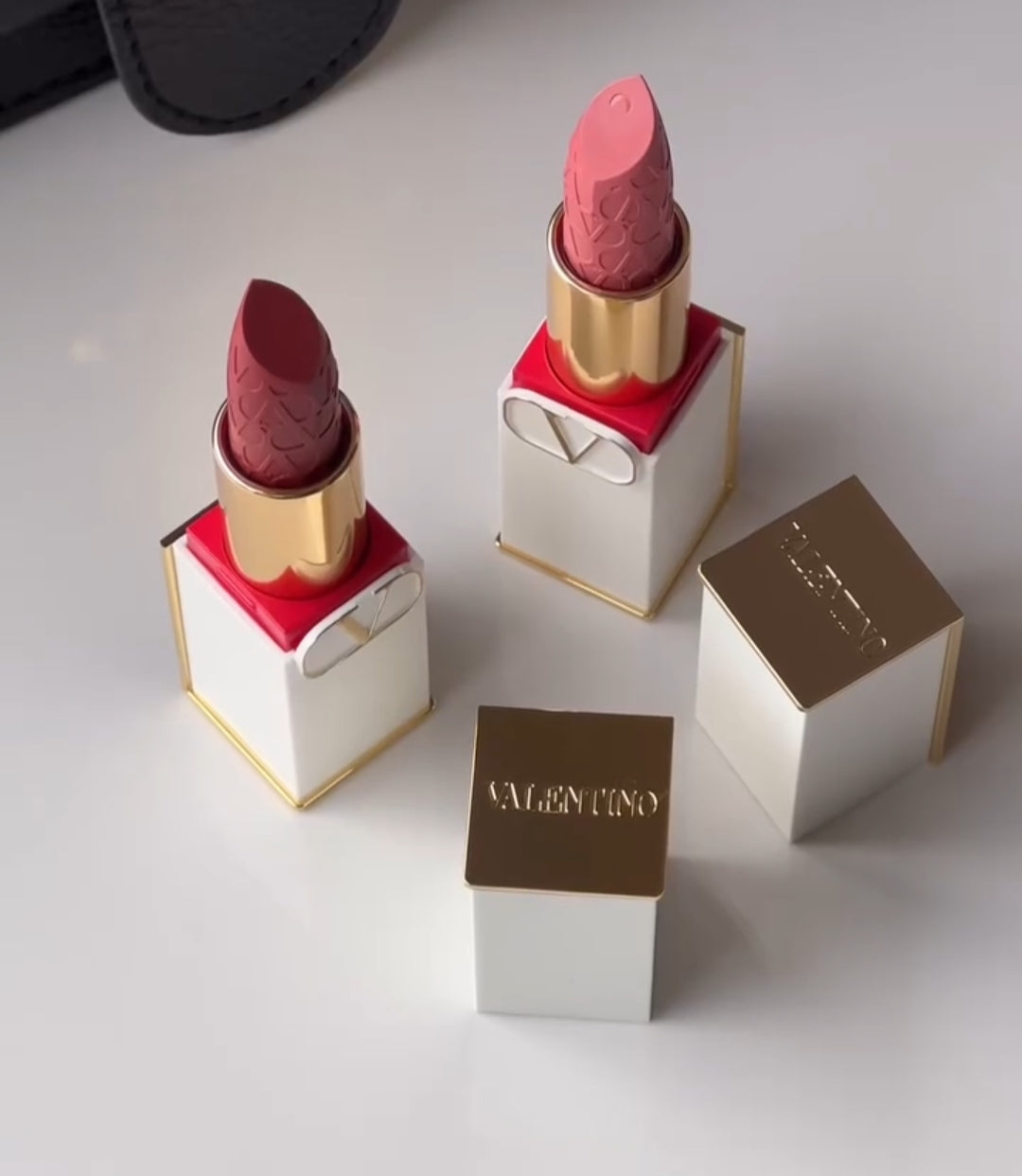 Rosso Valentino Party Edition